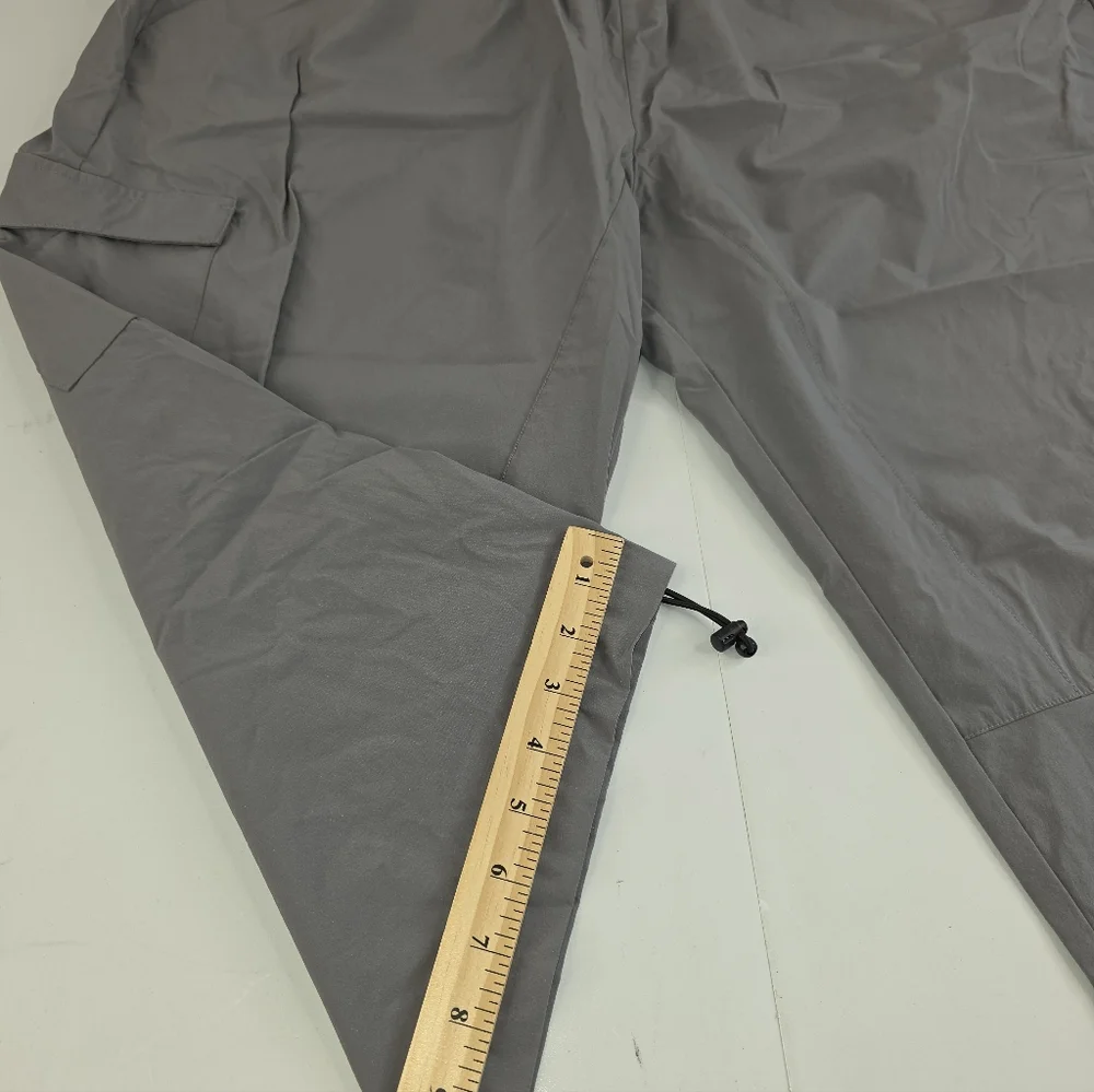 Vayager Women's Gray Cargo Hiking Capri Cropped Pants Size XXXL I-1632